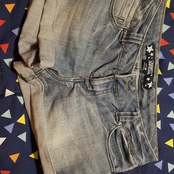 Celebrity Pink Jean's shorts - Picture 1 of 3
